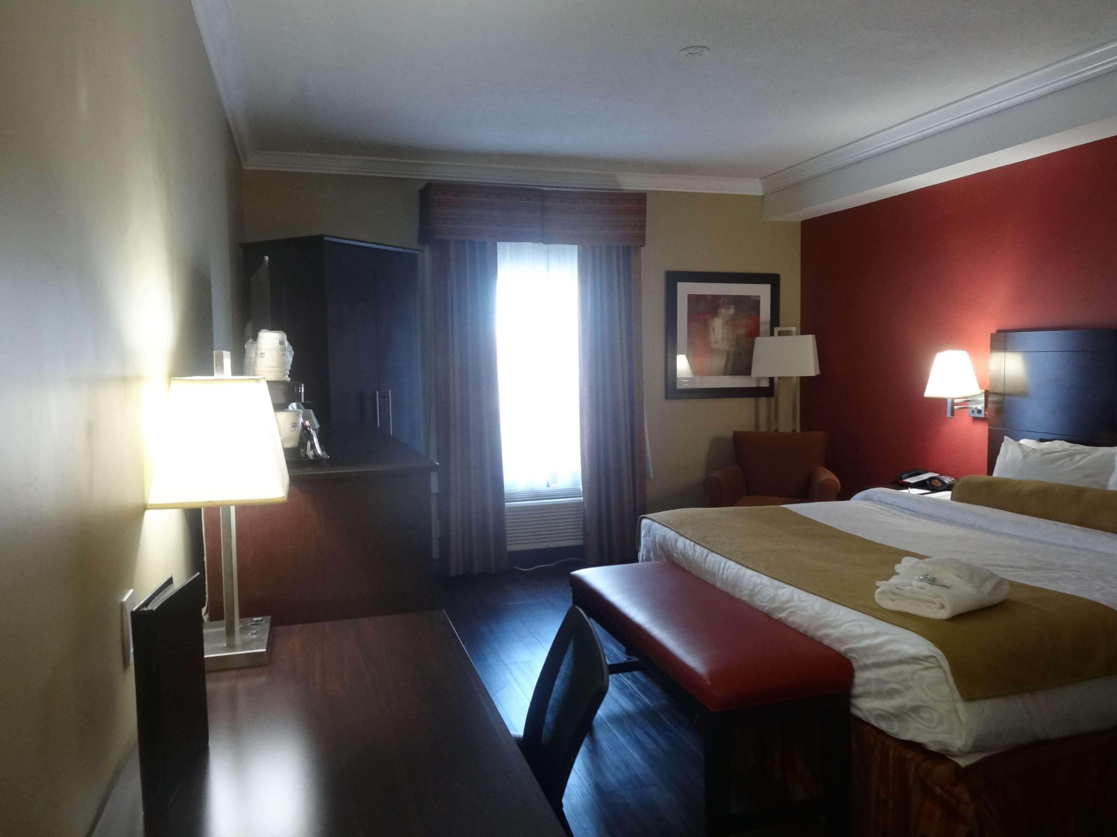 Best Western Plus Bowmanville Exterior foto