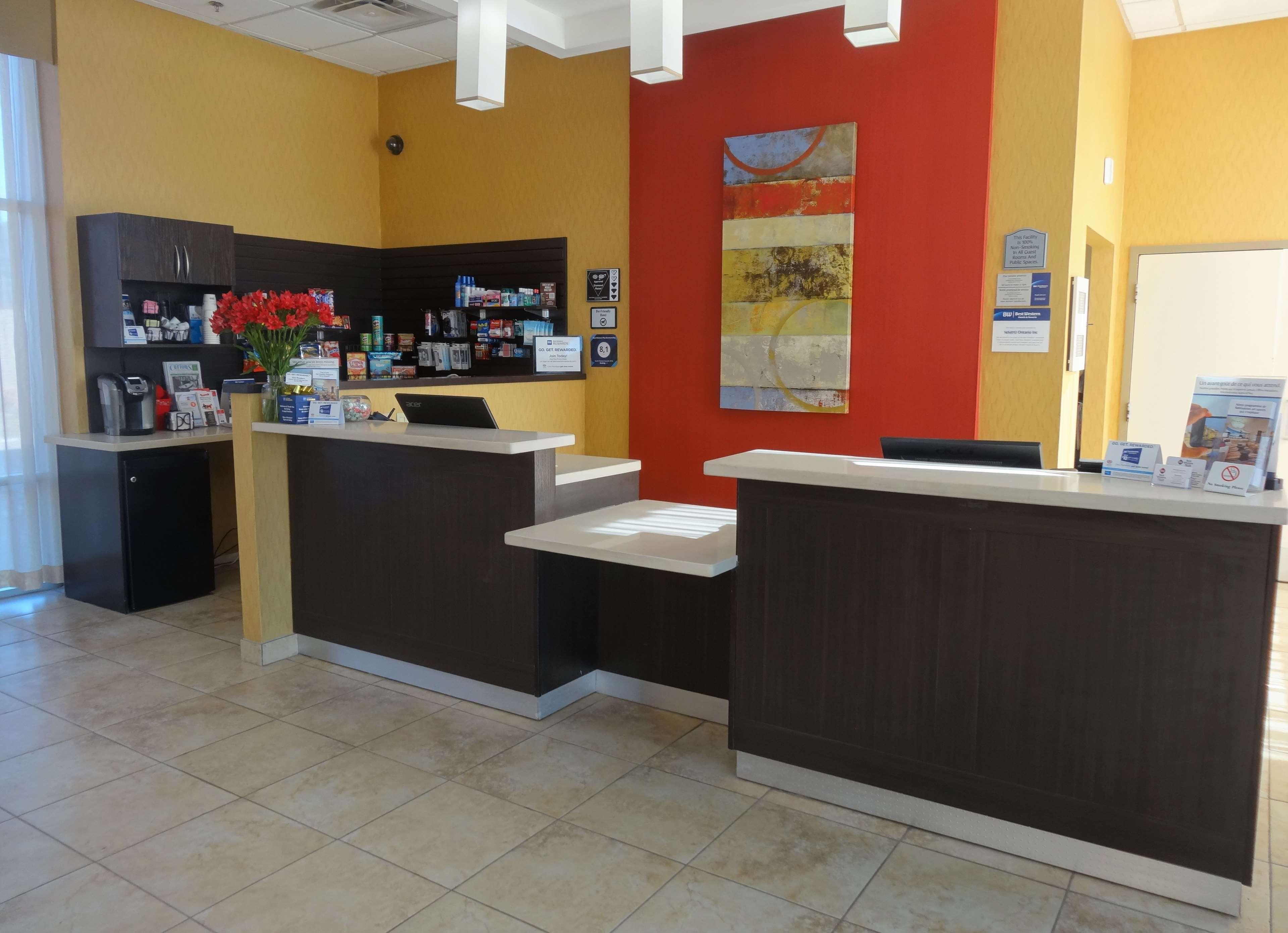 Best Western Plus Bowmanville Exterior foto